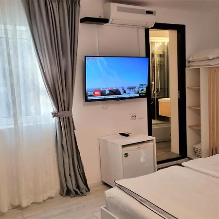 Privatunterkunft Casa Eladi
