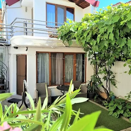 Casa Eladi *