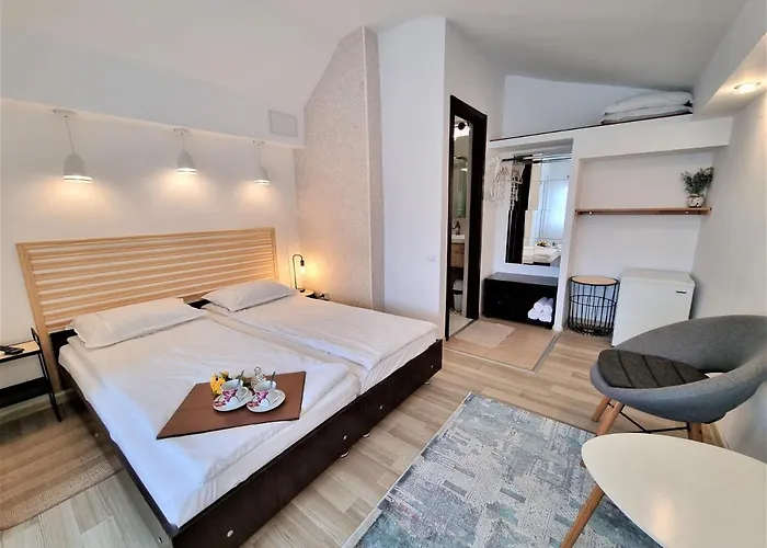 Δωμάτια σε οικογενειακή κατοικία Casa Eladi