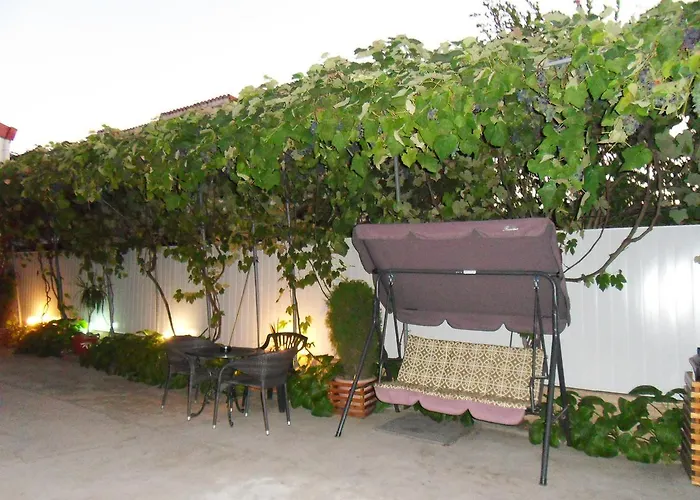 Δωμάτια σε οικογενειακή κατοικία Casa Eladi